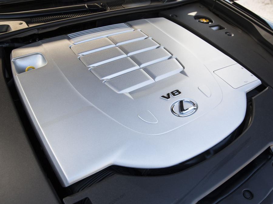  Lexus LS460 AWD 2012 года  (фото 10 из 16)